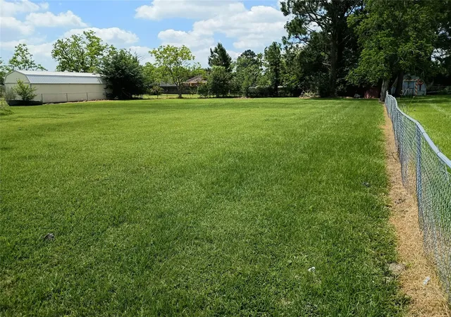 Photo 3 of Sale Pending at 13415 18th Street, Santa Fe, TX 77510 | MLS# 41561292 | Listing updated on 2026-09-18