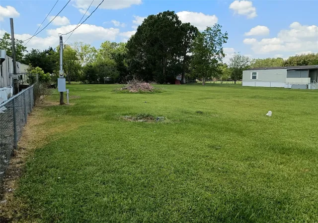 Photo 4 of Sale Pending at 13415 18th Street, Santa Fe, TX 77510 | MLS# 41561292 | Listing updated on 2026-09-18