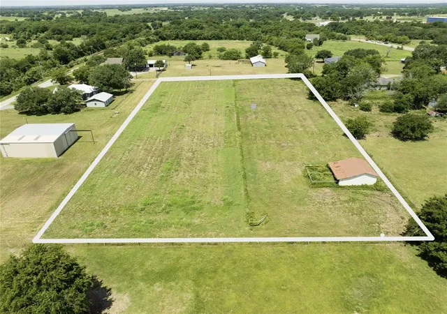 Photo 3 of Land for sale at 215 Old Hwy 90 Loop, Schulenburg, TX 78956 | MLS# 45317583 | Listing updated on 2025-12-22