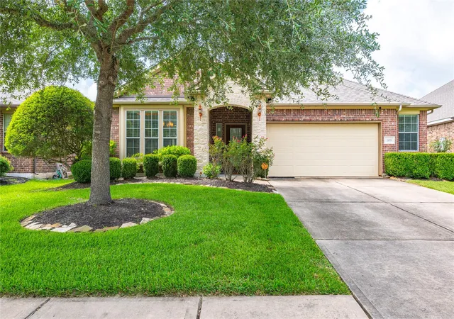 2nd image of 2871 Milano Ln, League City, TX 77573 | MLS# 50929053
