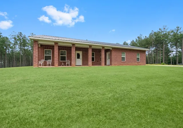 4th image of 2145 Fm 946 S, Oakhurst, TX 77359 | MLS# 63838947