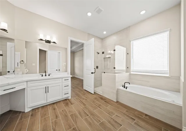 15th image of 13011 Willow Dr, Needville, TX 77461 | MLS# 48175259