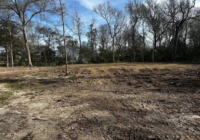 Photo 3 of Land for sale at 216 Pecan Loop Dr, Baytown, TX 77523 | MLS# 46474764 | Listing updated on 2026-08-31