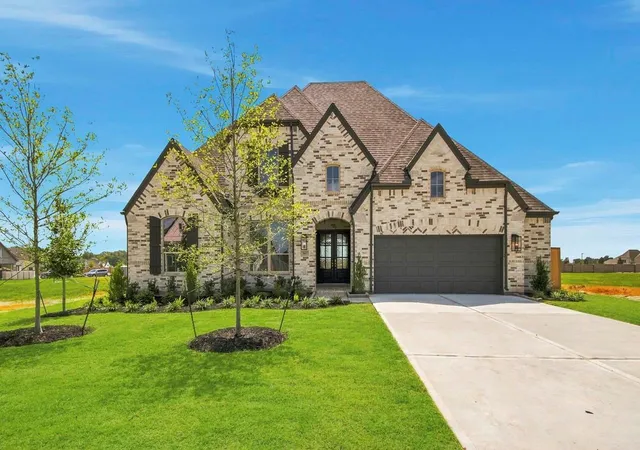 Photo 2 of Single family home for sale at 307 Barbet Ct, Montgomery, TX 77316 | MLS# 68602832 | Listing updated on 2026-09-13