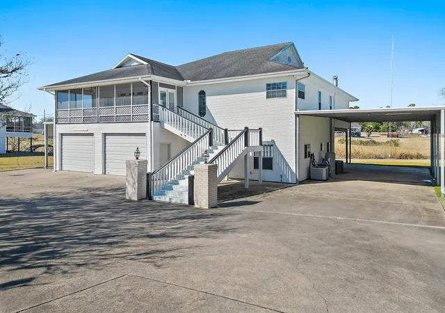 1st image of 1306 Spring Branch Dr, Baytown, TX 77523 | MLS# 8462148
