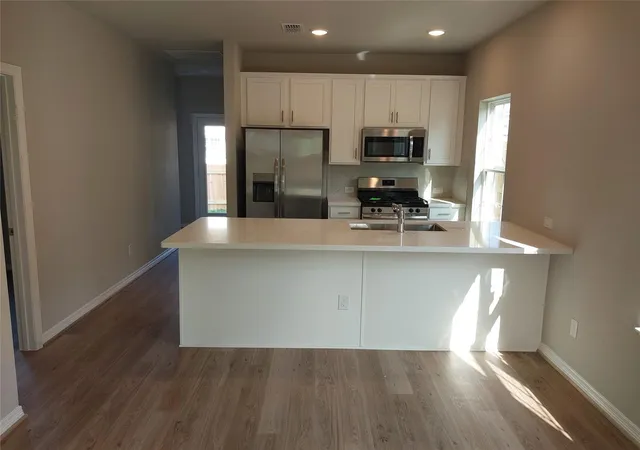 Photo 3 of Single family home for sale at 6423 Paris St, Houston, TX 77021 | MLS# 23873649 | Listing updated on 2026-09-14