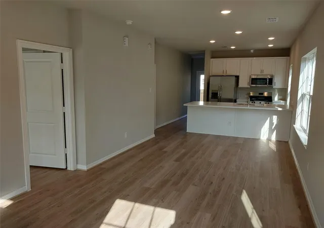 Photo 3 of Single family home for sale at 6423 Paris St, Houston, TX 77021 | MLS# 23873649 | Listing updated on 2026-09-14