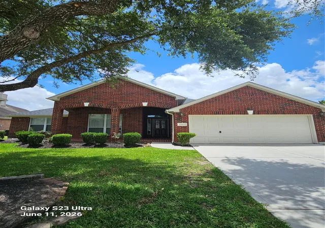 1st image of 11402 Softbreeze Ct, Pearland, TX 77584 | MLS# 15024154