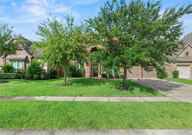 2nd image of 20323 Mary Point Ln, Cypress, TX 77433 | MLS# 85072143