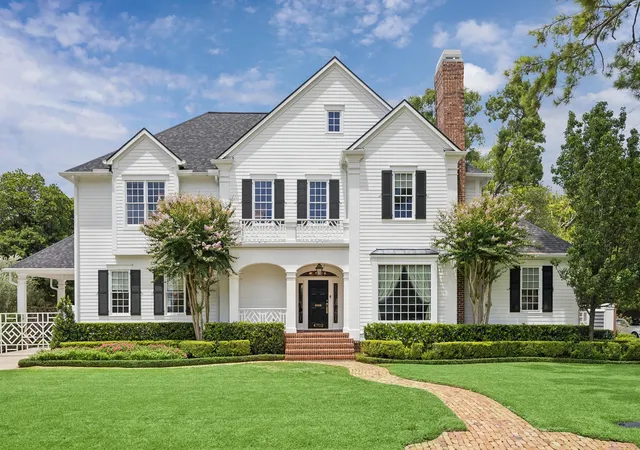 1st image of 4702 Ivanhoe St, Houston, TX 77027 | MLS# 28633578
