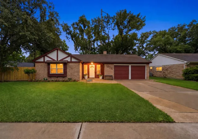1st image of 10311 Westray St, Houston, TX 77043 | MLS# 63381891