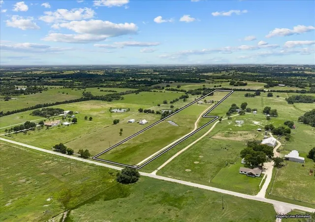 5th image of 8233 Quebe Rd, Brenham, TX 77833 | MLS# 48728665