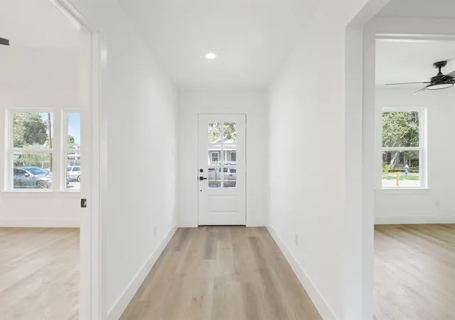 Photo 3 of Single family home for sale at 5338 Pease St, Houston, TX 77023 | MLS# 82711805 | Listing updated on 2026-07-04