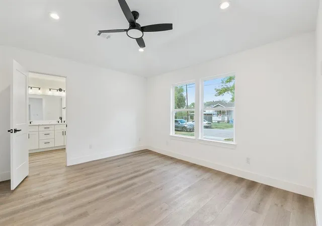 Photo 4 of Single family home for sale at 5338 Pease St, Houston, TX 77023 | MLS# 82711805 | Listing updated on 2026-07-04
