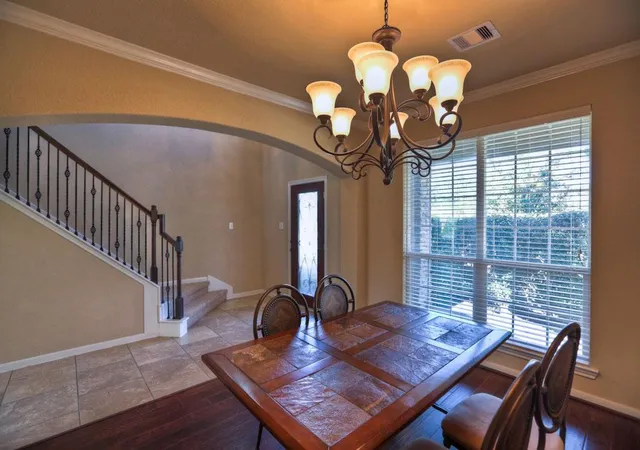4th image of 1919 Lenora Ct, Katy, TX 77493 | MLS# 87778362