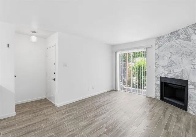 5th image of 12550 Whittington Dr #403, Houston, TX 77077 | MLS# 72213280