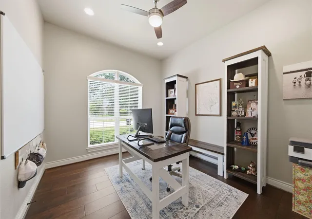 Photo 4 of Sale Pending at 28714 Havenport Dr, Katy, TX 77494 | MLS# 30148742 | Listing updated on 2026-09-05