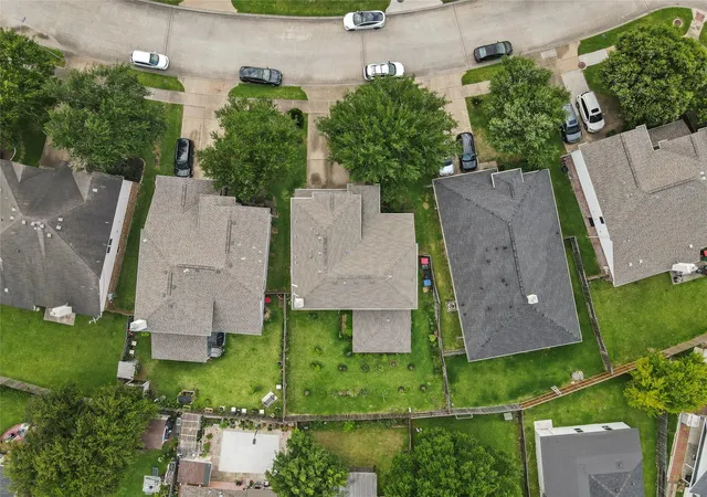 Single family home for sale at 7611 Clarendon Bnd Ln, Richmond, TX 77407 | MLS# 39989503