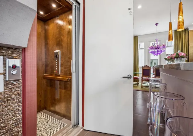 5th image of 5214 Calle Montilla Pl, Houston, TX 77007 | MLS# 7803997
