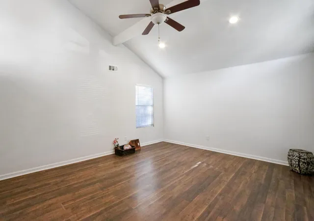 Photo 4 of Single family home for sale at 12323 Split Rail Ln, Houston, TX 77071 | MLS# 51745729 | Listing updated on 2026-07-29