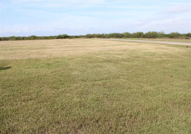 1st image of 3316 Bay Ridge Dr, Palacios, TX 77465 | MLS# 31213985