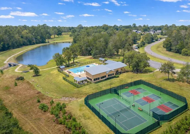 Photo 45 of Sale Pending at 7002 Bowie Ct, Montgomery, TX 77316 | MLS# 13517808 | Listing updated on 2026-09-09