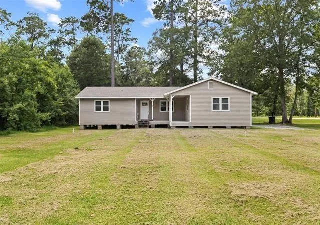 31st image of 10848 Sandy Ln, Beaumont, TX 77705 | MLS# 73218571