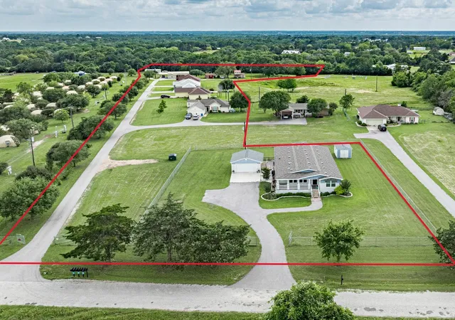 Homes for sale in Brenham, TX | 319 O'Malley Rd, Brenham, TX 77833 | MLS# 85909575