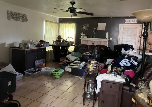 Photo 3 of Sale Pending at 1417 27th Avenue N, Texas City, TX 77590 | MLS# 40689894 | Listing updated on 2026-09-08