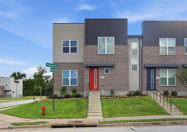 1st image of 3934 Yukon Ln, College Station, TX 77845 | MLS# 29510099