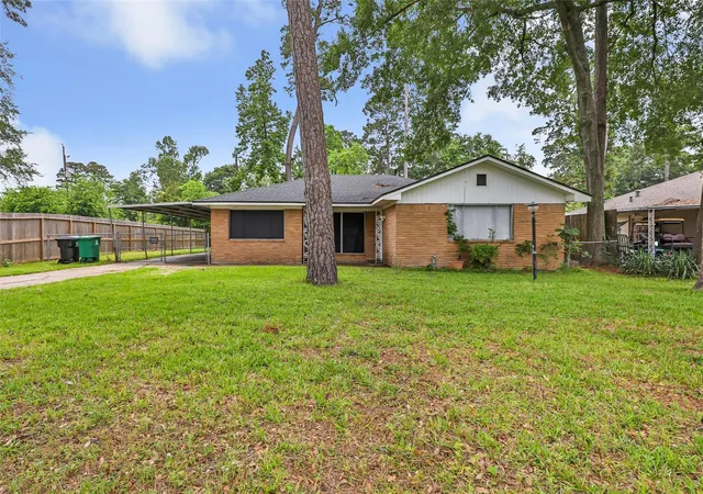 2nd image of 218 Swift Current Dr, Huffman, TX 77336 | MLS# 60671015