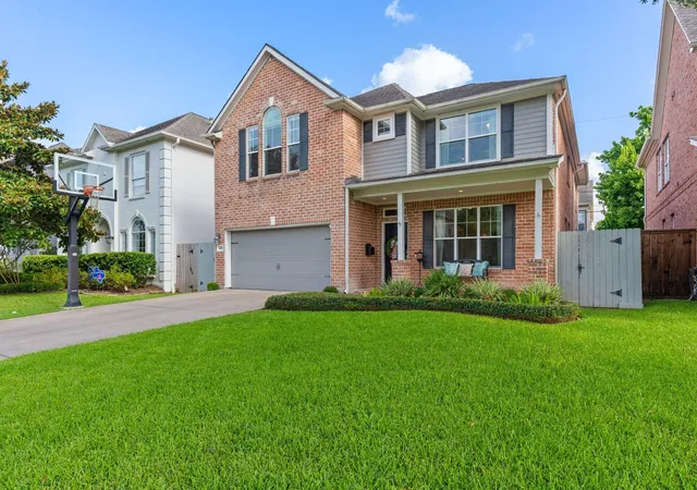 2nd image of 4405 Dorothy St, Bellaire, TX 77401 | MLS# 82375877