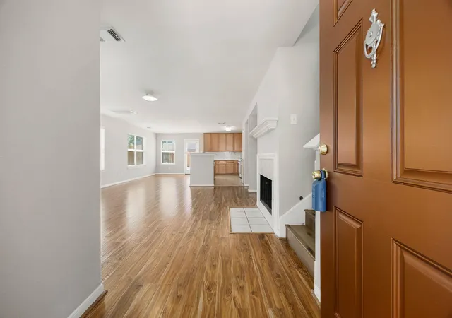 Photo 4 of Single family home for sale at 2314 Bristol Band Ln, Katy, TX 77450 | MLS# 15152450 | Listing updated on 2026-09-05