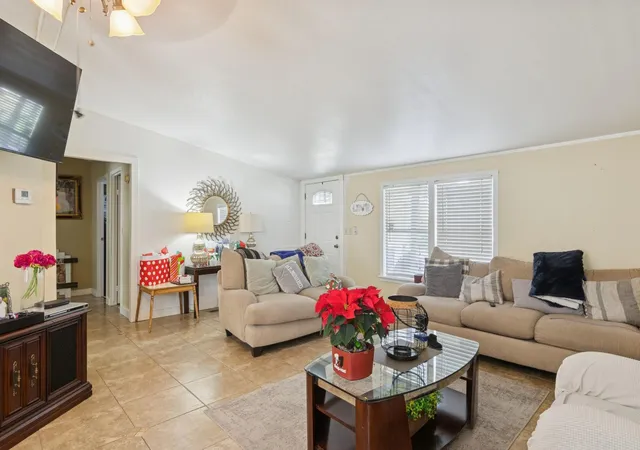 Photo 3 of Single family home for sale at 2716 Southmore Ave #E, Pasadena, TX 77502 | MLS# 86133025 | Listing updated on 2026-08-04