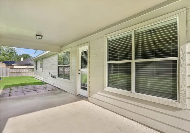 5th image of 11502 Walraven Dr, Huffman, TX 77336 | MLS# 13629038