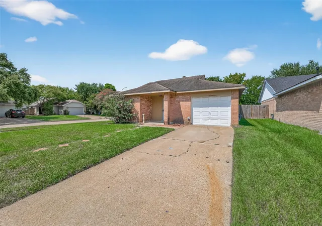 Homes for sale in Katy, TX | 19462 Cypress River Dr, Katy, TX 77449 | MLS# 49980778