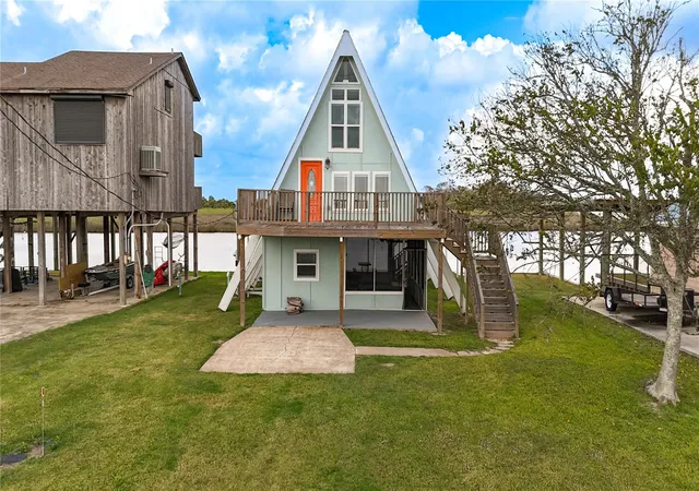 38th image of 239 Redfish Dr, Freeport, TX 77541 | MLS# 53985445