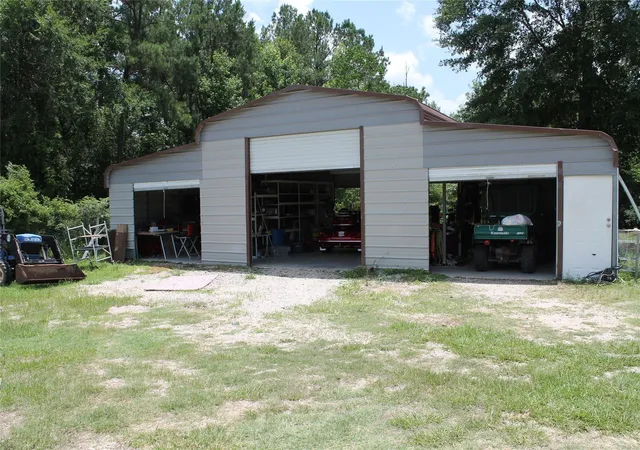 13th image of 325 Fm 2457, Livingston, TX 77351 | MLS# 35598743