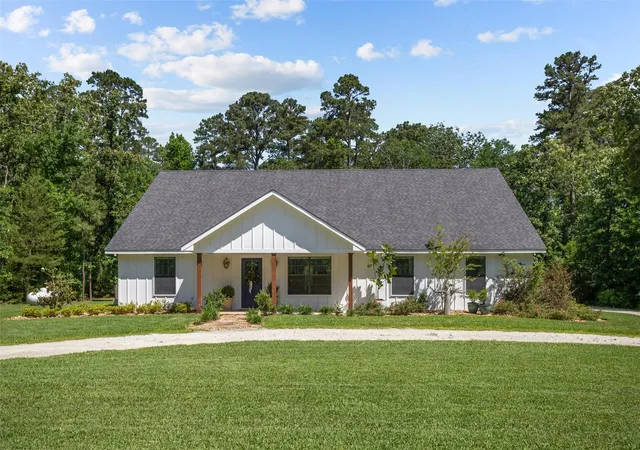 1st image of 149 Yaupon Ln, Crockett, TX 75835 | MLS# 45875389