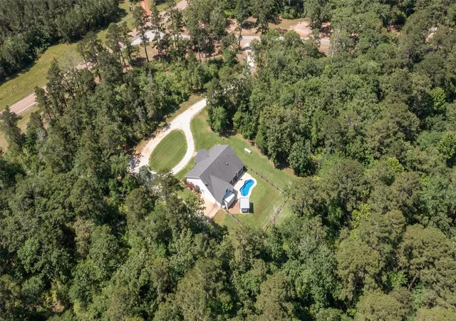 3rd image of 149 Yaupon Ln, Crockett, TX 75835 | MLS# 45875389