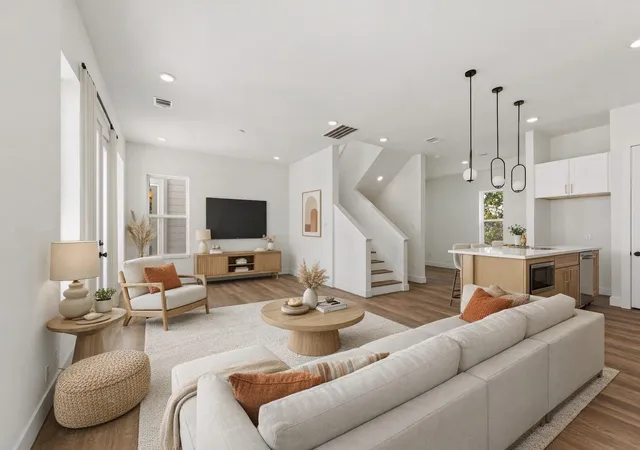 2nd image of 1804 Del Norte Street #E, Houston, TX 77018 | MLS# 74780695