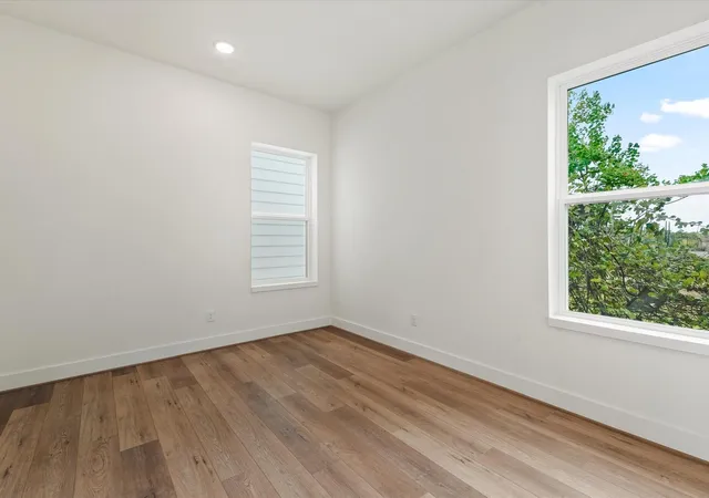 4th image of 1804 Del Norte Street #E, Houston, TX 77018 | MLS# 74780695