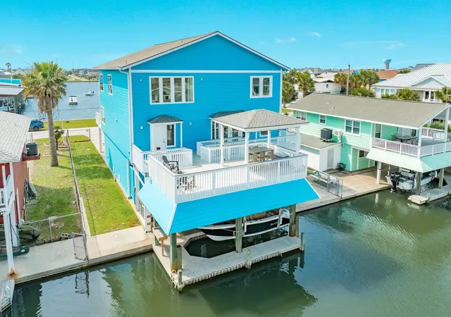 2nd image of 21714 Frio Dr, Galveston, TX 77554 | MLS# 71381598