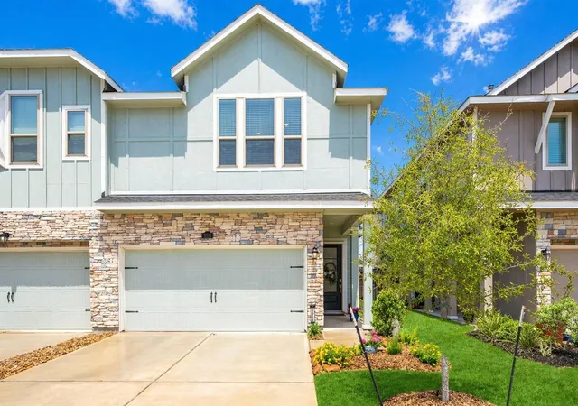 1st image of 5534 Amber Brook Ln, Fulshear, TX 77441 | MLS# 54995738