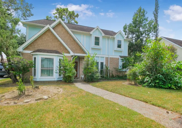 Photo 1 of Single family home for sale at 9727 Pine Pass Dr Dr, Houston, TX 77070 | MLS# 37877953 | Listing updated on 2026-09-13