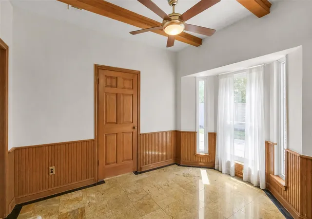 Photo 4 of Single family home for sale at 9727 Pine Pass Dr Dr, Houston, TX 77070 | MLS# 37877953 | Listing updated on 2026-09-13