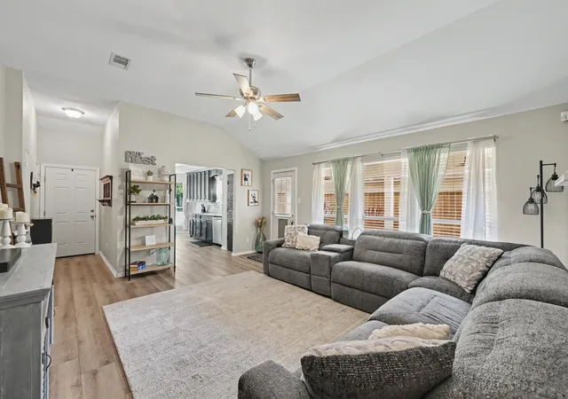 Photo 4 of Single family home for sale at 24223 Wild Horse Ln, Hockley, TX 77447 | MLS# 3281262 | Listing updated on 2026-10-03