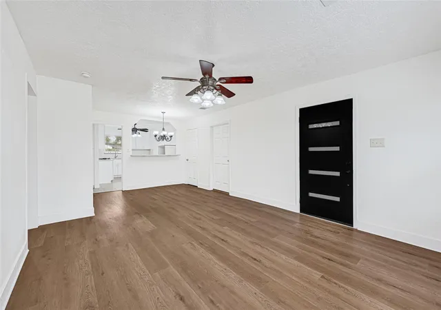 Photo 3 of Single family home for sale at 4215 East Ln, Houston, TX 77026 | MLS# 61114027 | Listing updated on 2026-07-29