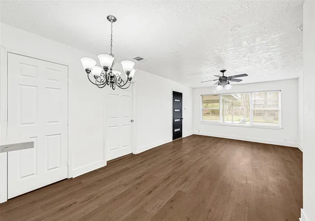 Photo 4 of Single family home for sale at 4215 East Ln, Houston, TX 77026 | MLS# 61114027 | Listing updated on 2026-07-29