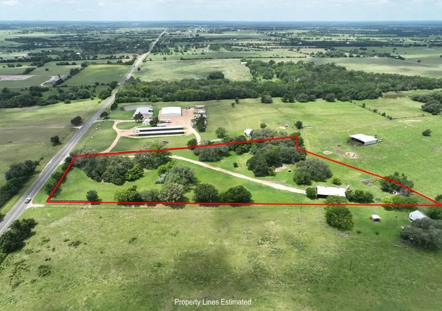 Homes for sale in Burton, TX | 810 Hwy 237, Burton, TX 77835 | MLS# 87650041